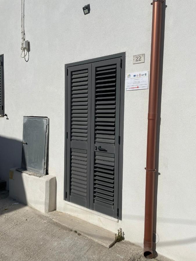 B&B Lu Vilei Di Donateo Tecla Cannole Exterior photo